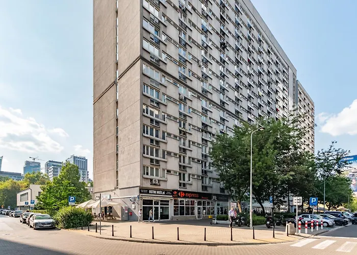 Super Centrum Pereca 2 By Homeprime Warszawa